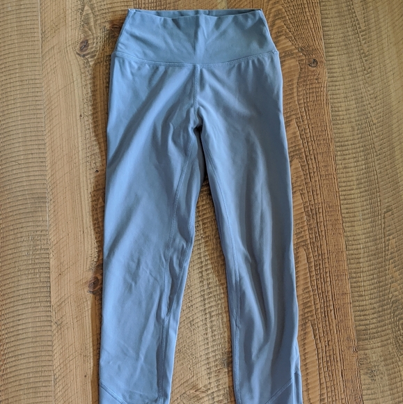 Ptula Leggings - Picture 1 of 3